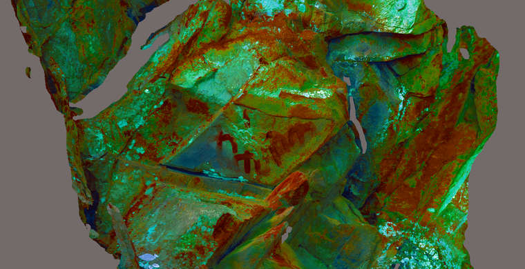 Ortofotografía Abrigo II, panel 1. Tratamiento DStretch LRE25 ca hs39 ac
