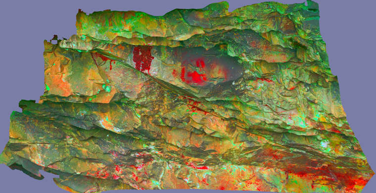 Ortoimagen Risco del Ciervo, panel 1. Tratamiento DStretch YBR12.5 hs23